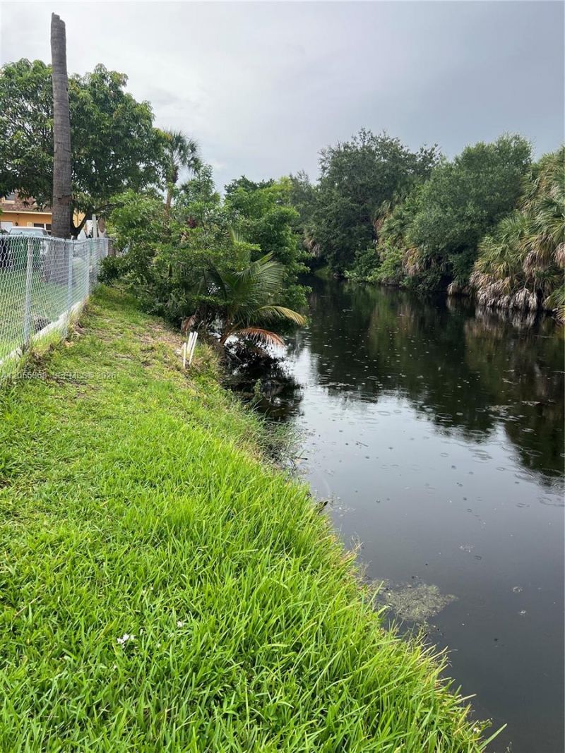 5950 NW 29th Pl, Unit 109, Sunrise, FL 33313 Photo