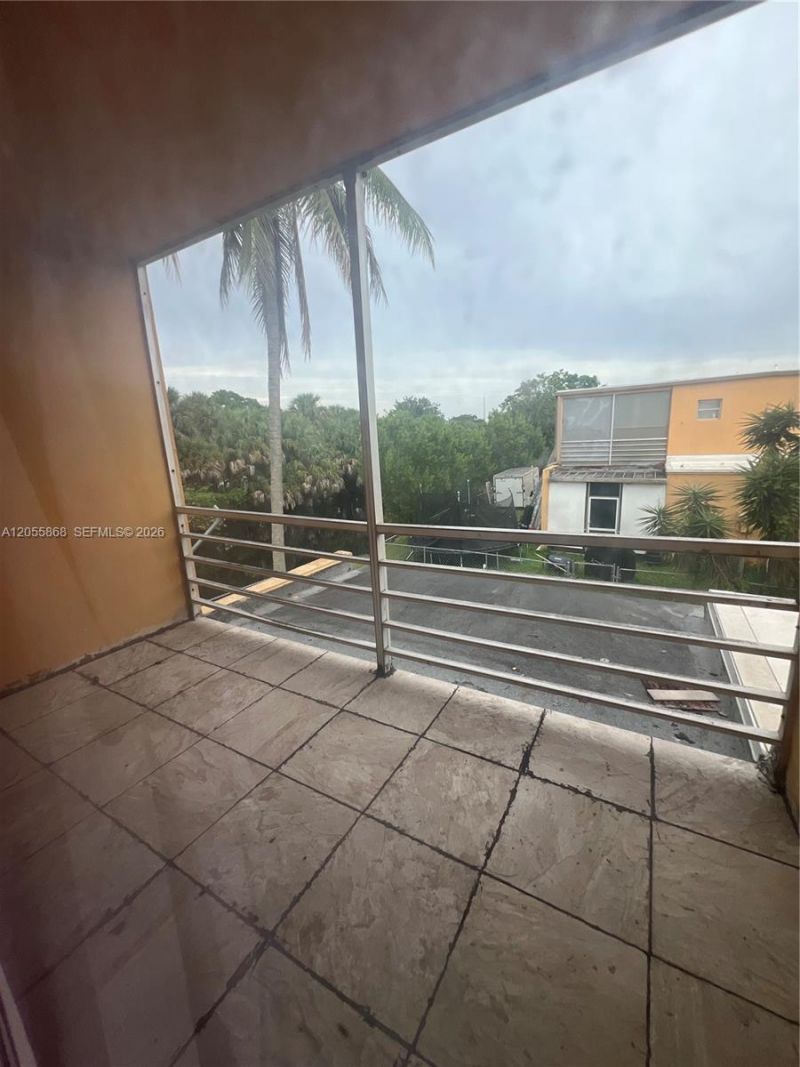 5950 NW 29th Pl, Unit 109, Sunrise, FL 33313 Photo