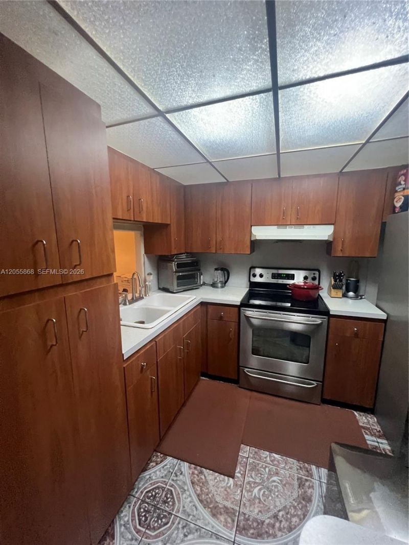5950 NW 29th Pl, Unit 109, Sunrise, FL 33313 Photo