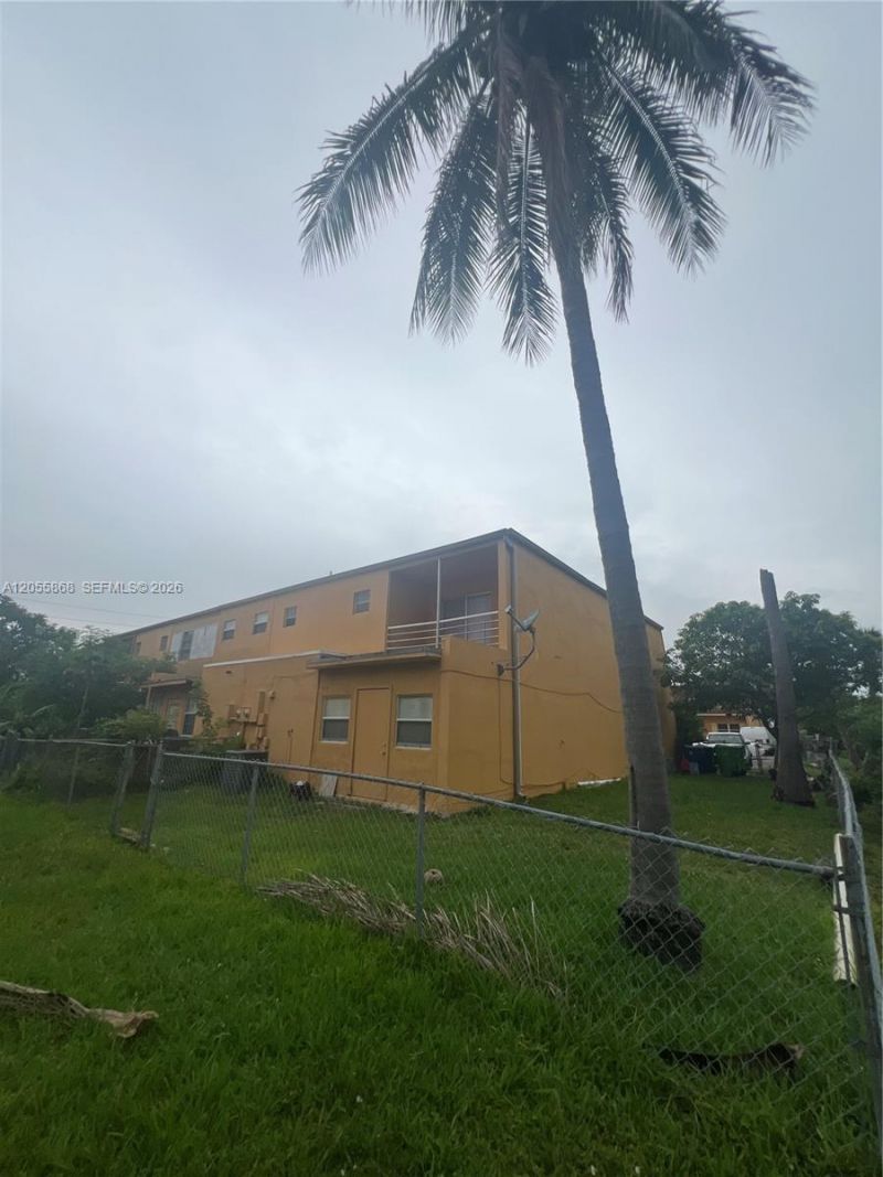 5950 NW 29th Pl, Unit 109, Sunrise, FL 33313 Photo