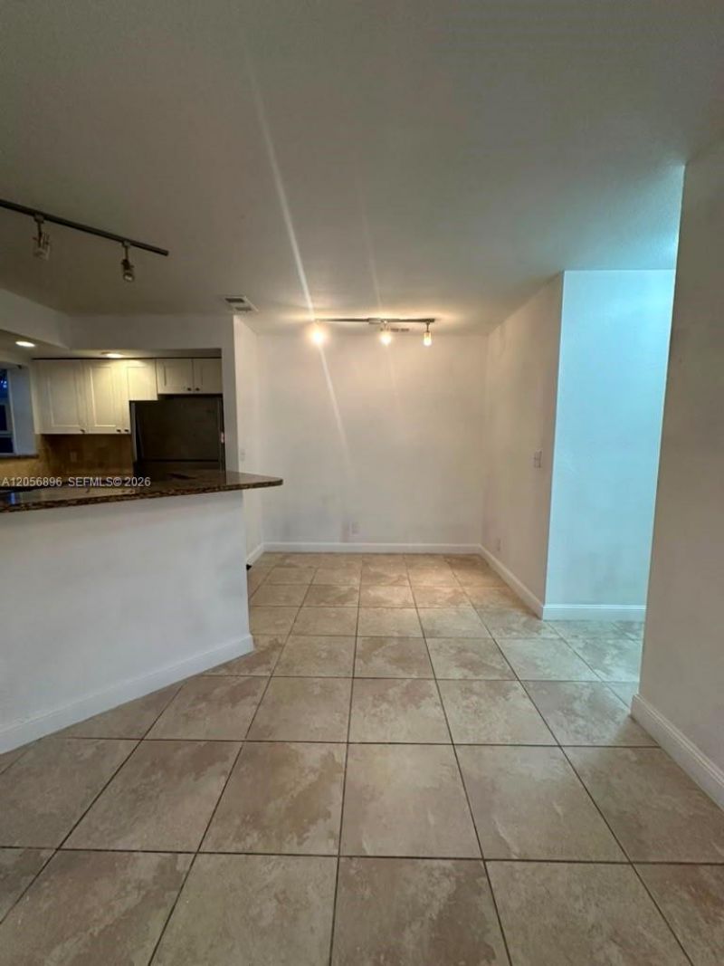 3330 N Pinewalk Dr N , Unit 1611, Margate, FL 33063 Photo