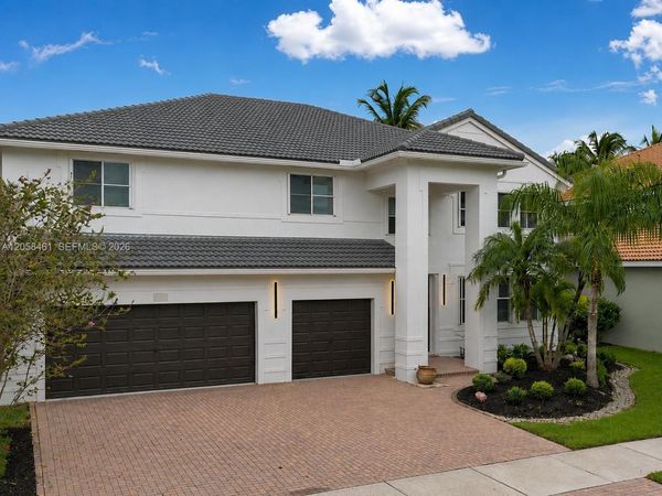 1665 Osprey Bnd , Weston, FL 33327