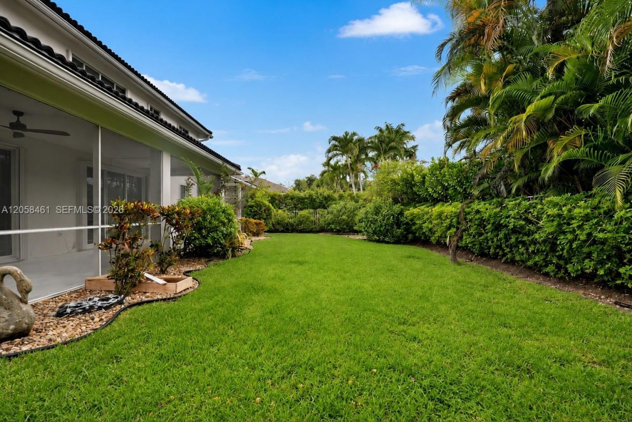 1665 Osprey Bnd, Weston, FL 33327 Photo