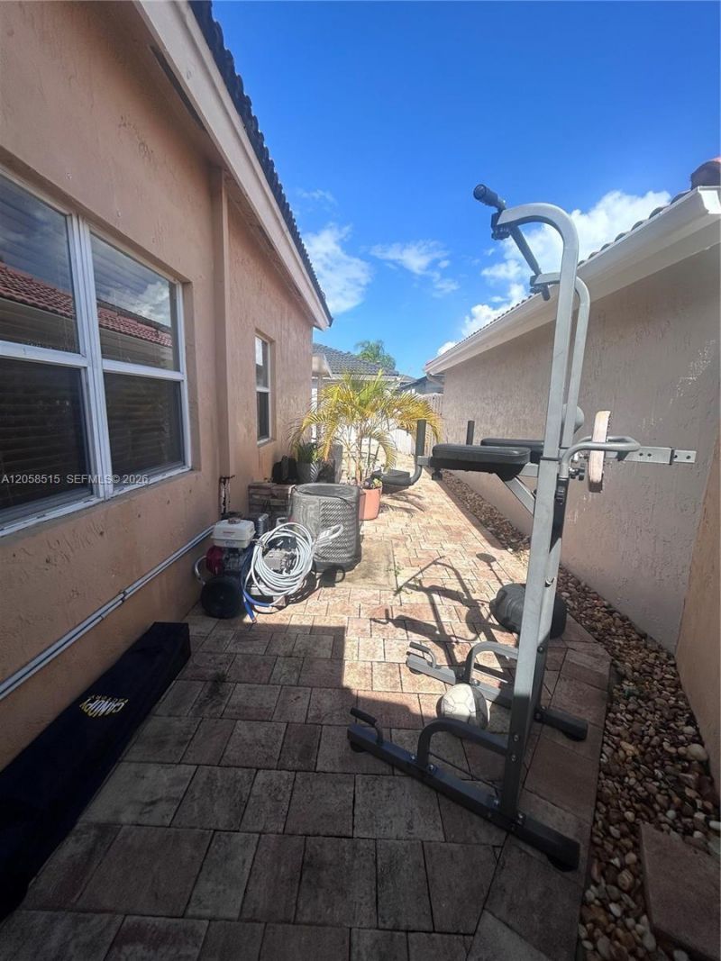4820 SW 152nd Way, Miramar, FL 33027 Photo