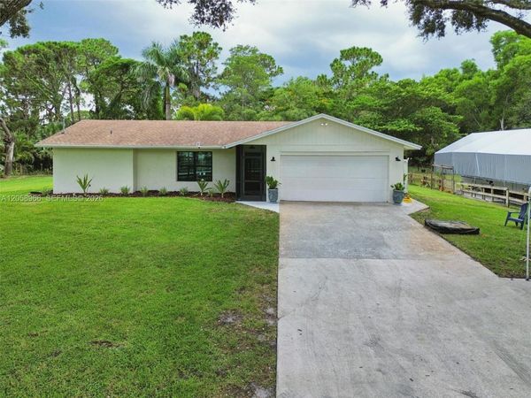 16282 E Downers , Loxahatchee, FL 33470