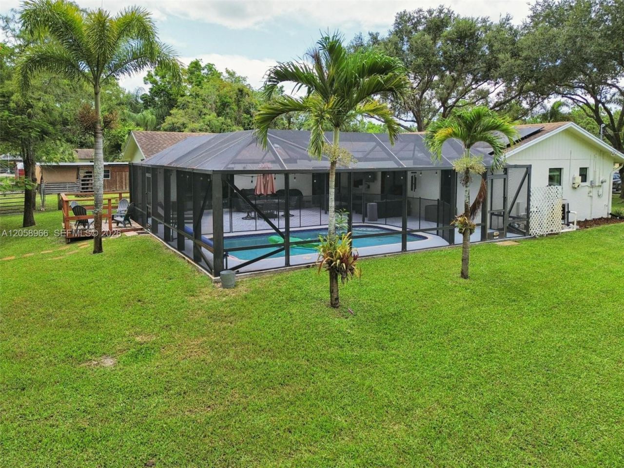 16282 E Downers Drive, Loxahatchee, FL 33470 Photo