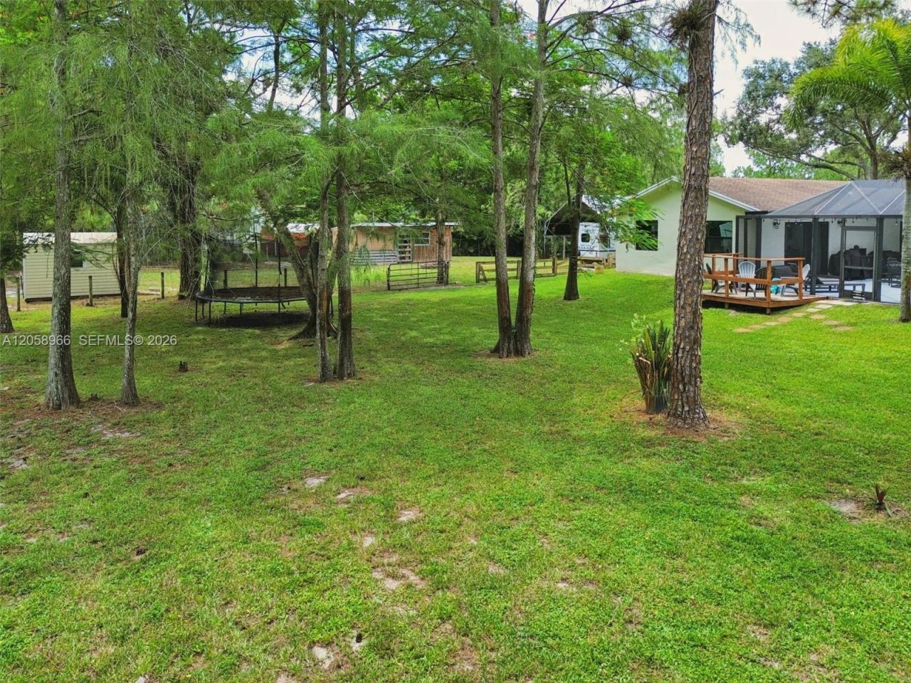 16282 E Downers Drive, Loxahatchee, FL 33470 Photo