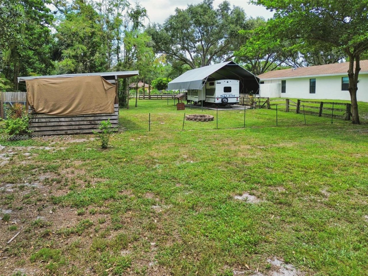 16282 E Downers Drive, Loxahatchee, FL 33470 Photo