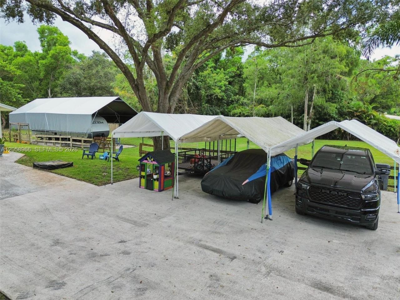 16282 E Downers Drive, Loxahatchee, FL 33470 Photo