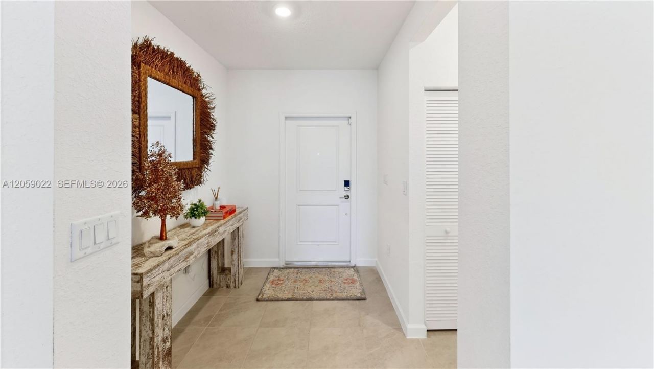 2208 SE 30th St, Homestead, FL 33035 Photo