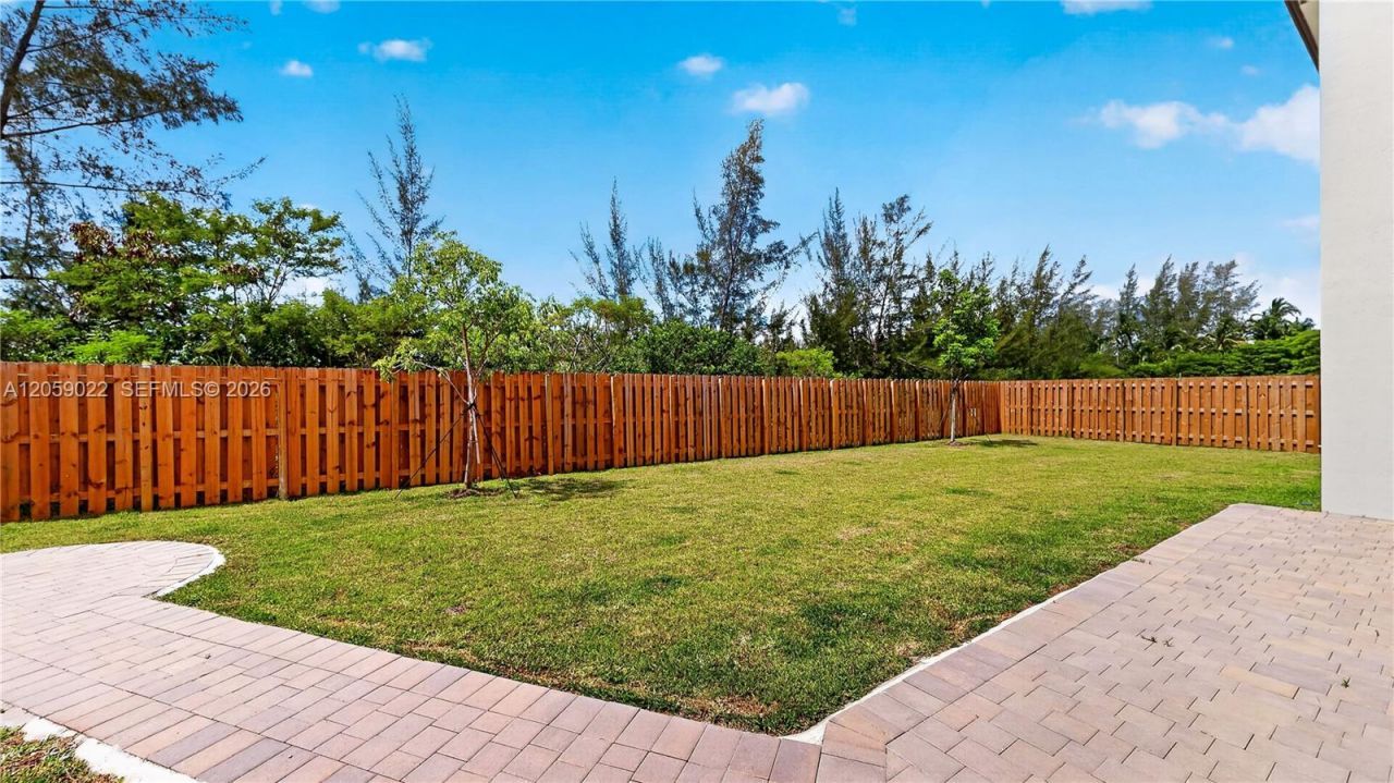 2208 SE 30th St, Homestead, FL 33035 Photo