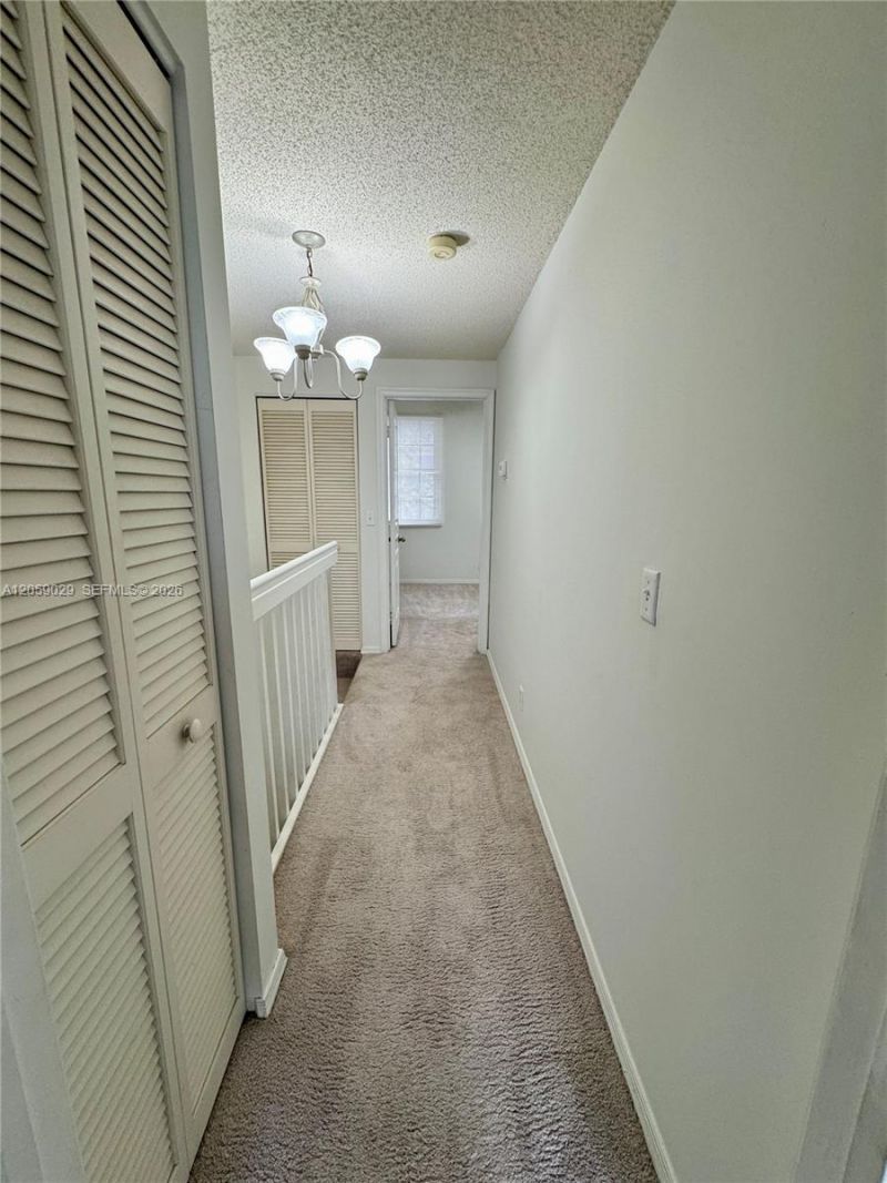 16743 Hemingway Dr, Unit 16743, Weston, FL 33326 Photo