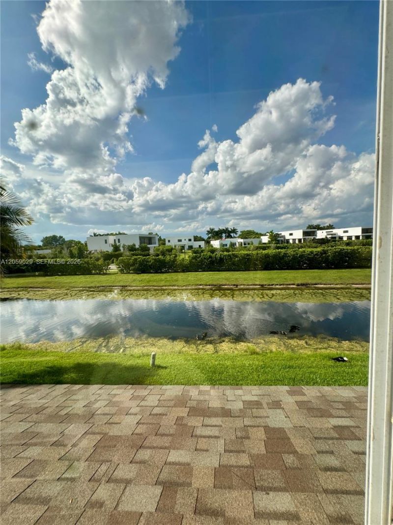 16743 Hemingway Dr, Unit 16743, Weston, FL 33326 Photo