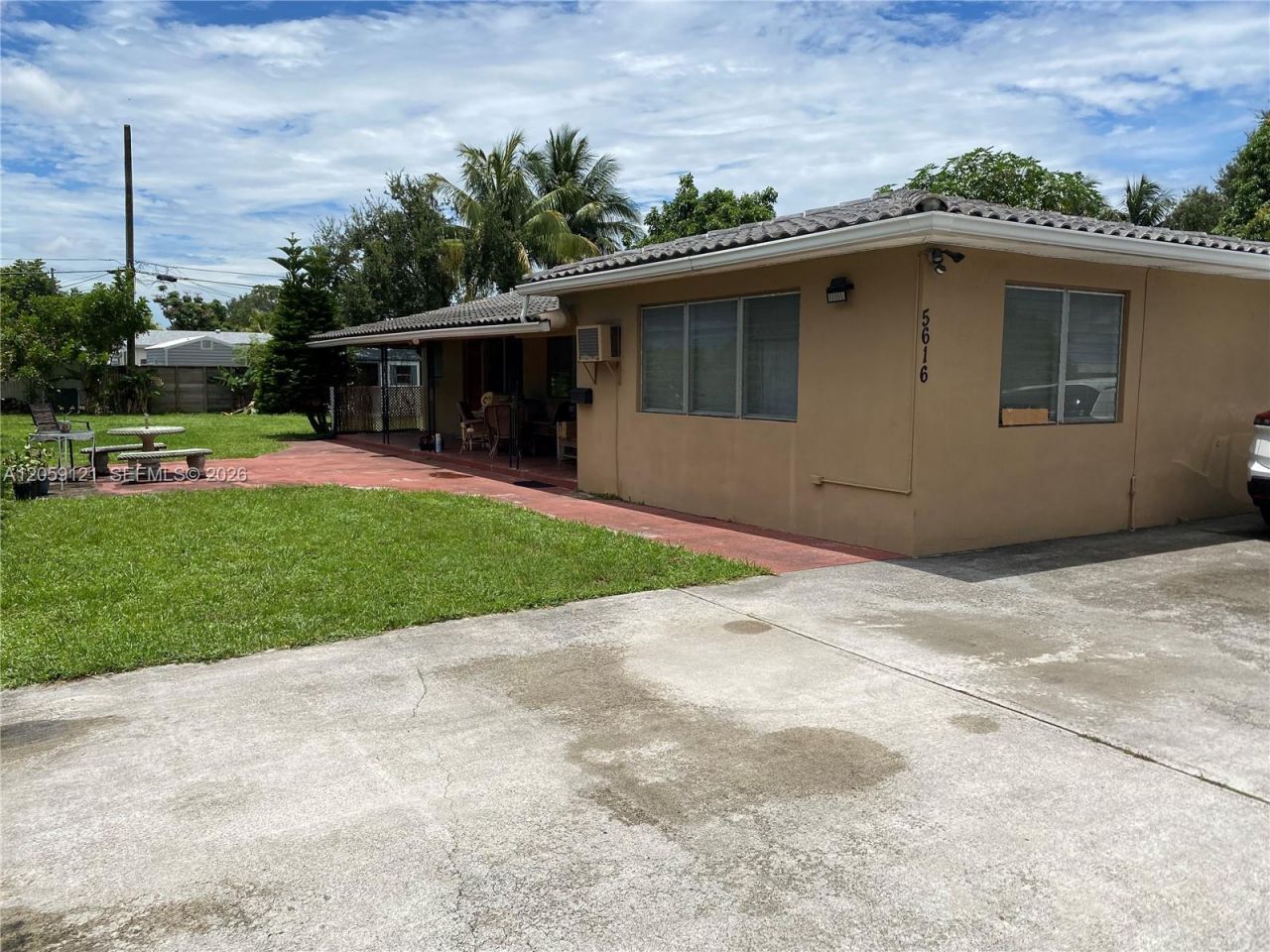 5616 Arthur St , Unit South, Hollywood, FL 33021 Photo