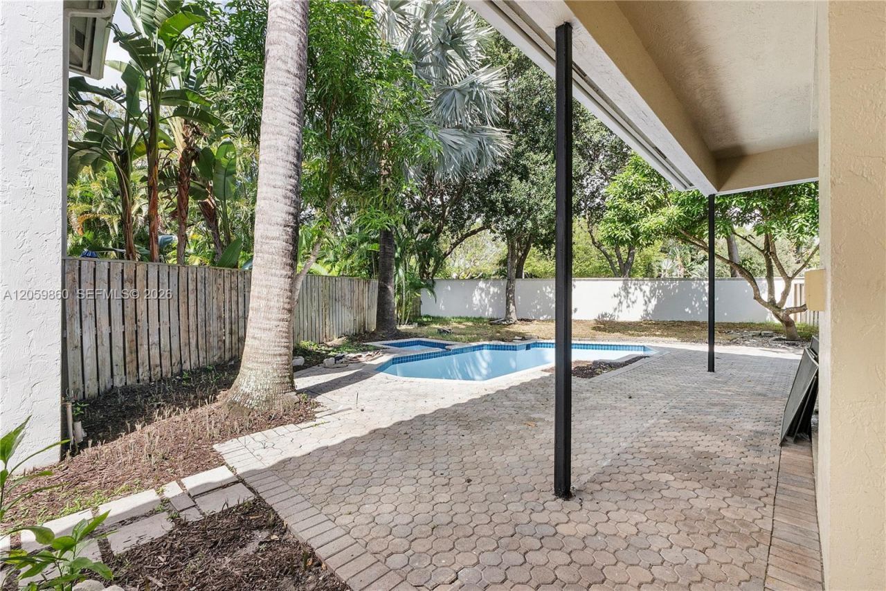 2449 NW 64th St , Boca Raton, FL 33496 Photo