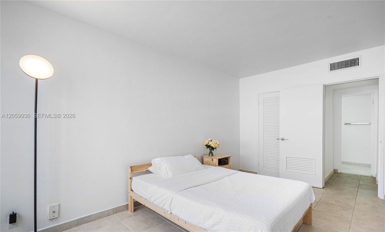 1200 West Ave , Unit 1419, Miami Beach, FL 33139 Photo