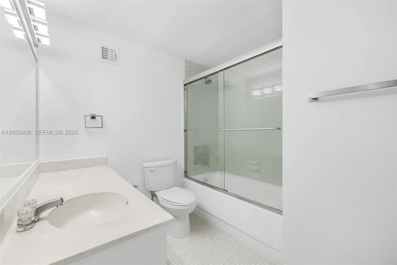1200 West Ave , Unit 1419, Miami Beach, FL 33139 Photo