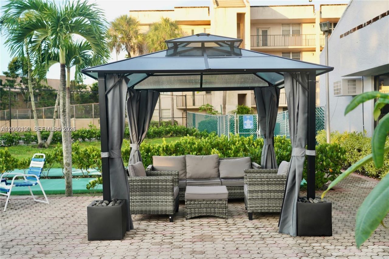 2541 Aragon Blvd, Unit 113, Sunrise, FL 33322 Photo