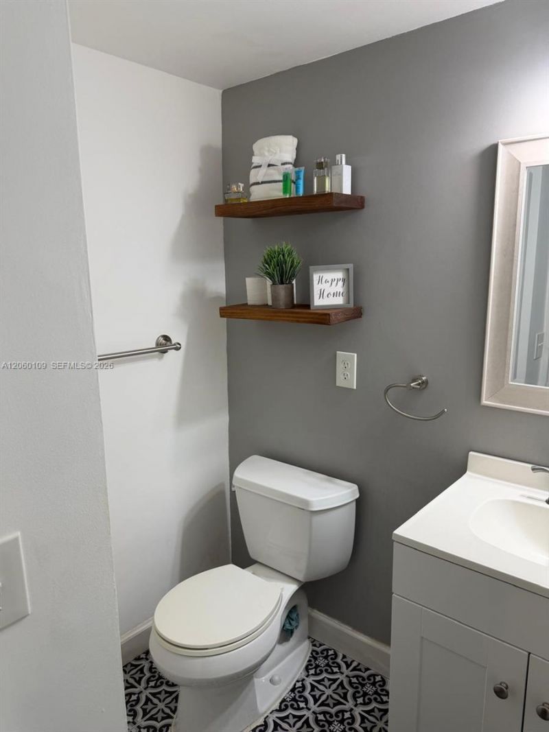 2541 Aragon Blvd, Unit 113, Sunrise, FL 33322 Photo