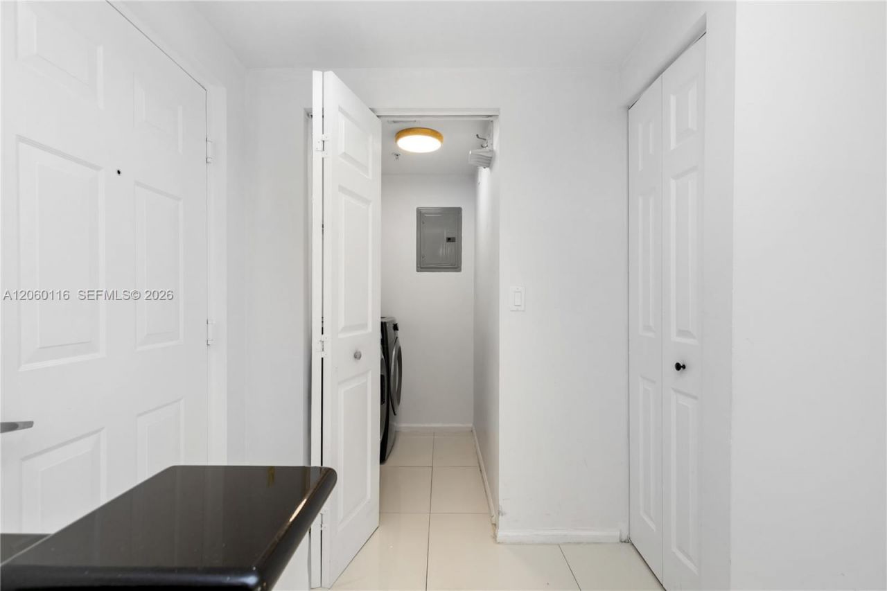 17150 N Bay Rd , Unit 2320, Sunny Isles Beach, FL 33160 Photo