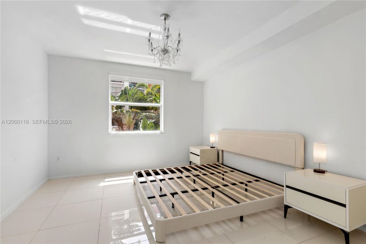 17150 N Bay Rd , Unit 2320, Sunny Isles Beach, FL 33160 Photo