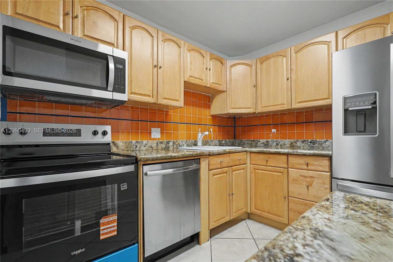 20335 W Country Club Dr, Unit 1702, Aventura, FL 33180 Photo