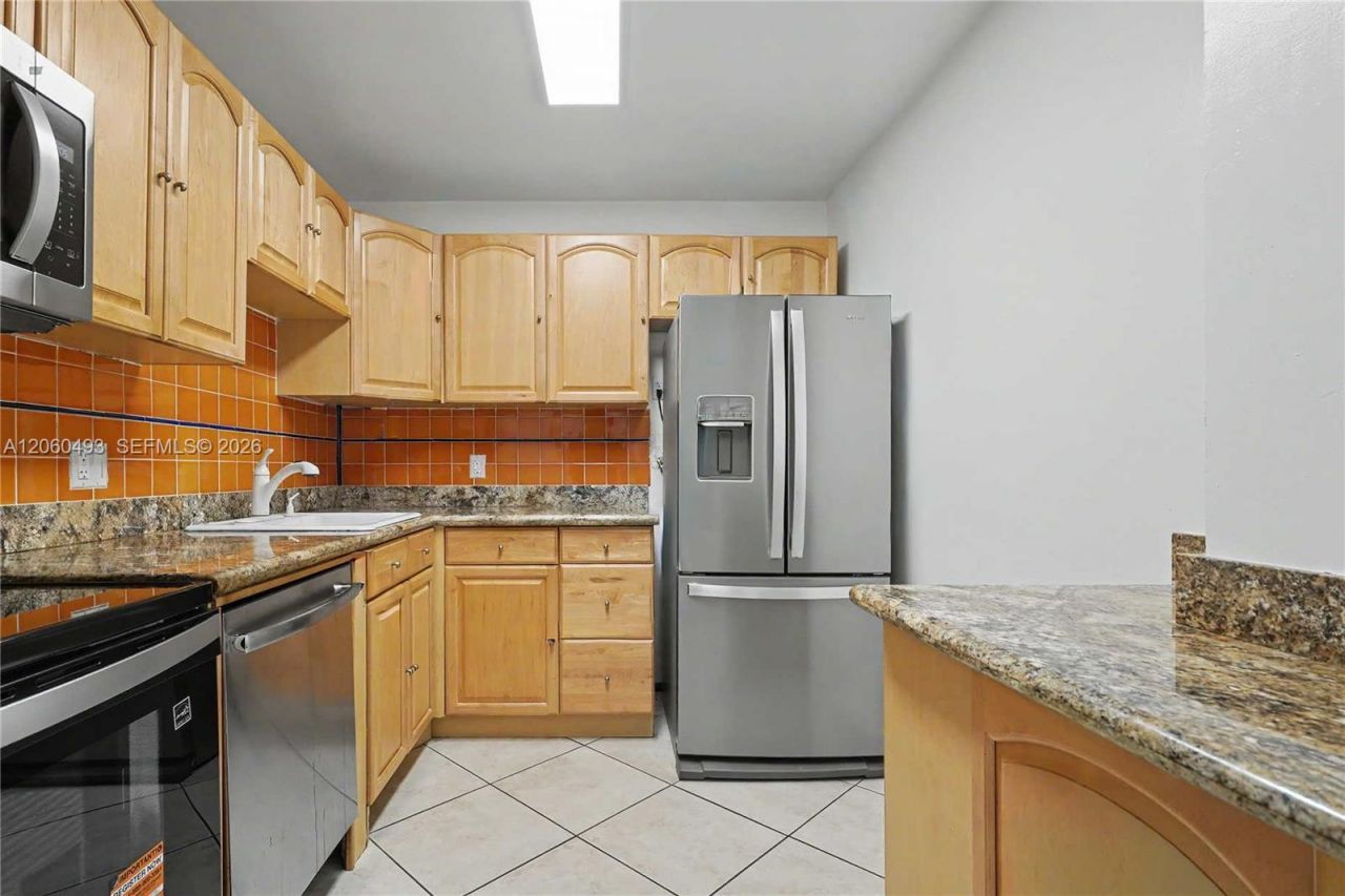 20335 W Country Club Dr, Unit 1702, Aventura, FL 33180 Photo