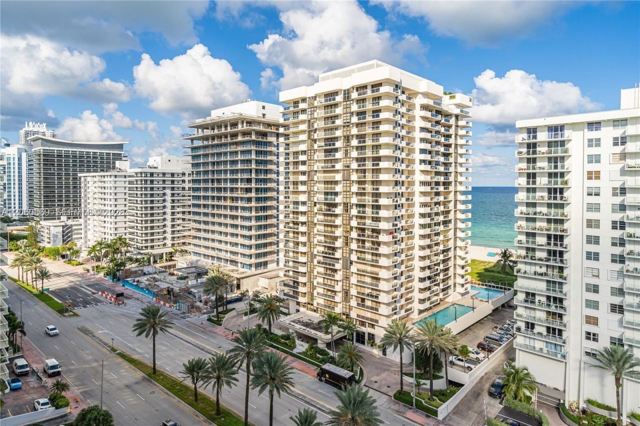 5700 Collins Ave, Unit 15D, Miami Beach, FL 33140 Photo