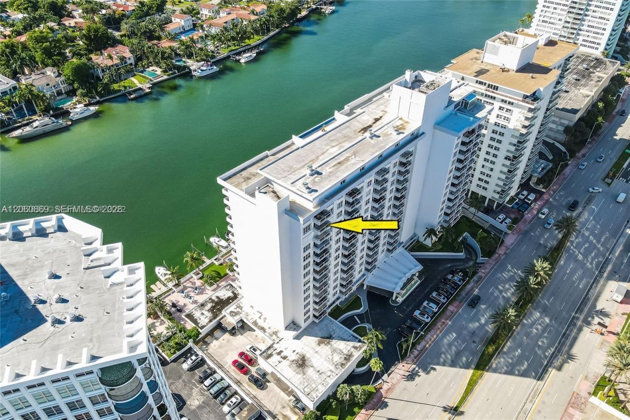 5700 Collins Ave, Unit 15D, Miami Beach, FL 33140 Photo