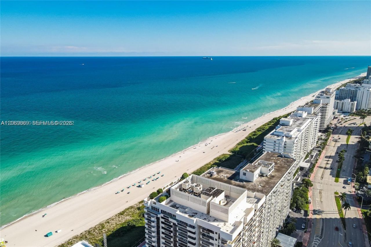 5700 Collins Ave, Unit 15D, Miami Beach, FL 33140 Photo