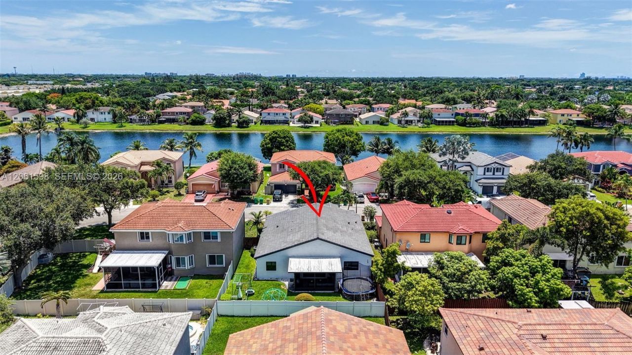 1603 E Harmony Lake Cir, Davie, FL 33324 Photo