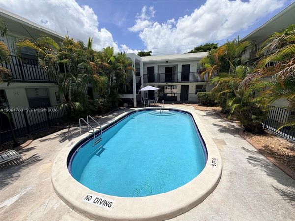 465 S Royal Poinciana Blvd , Unit 9B, Miami Springs, FL 33166