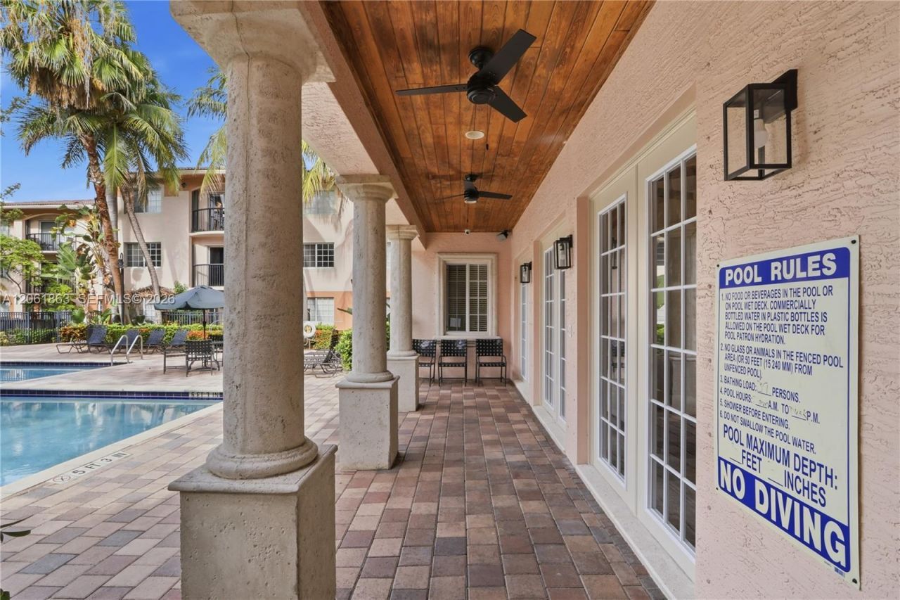 2015 SE 10th Ave, Unit 130, Fort Lauderdale, FL 33316 Photo
