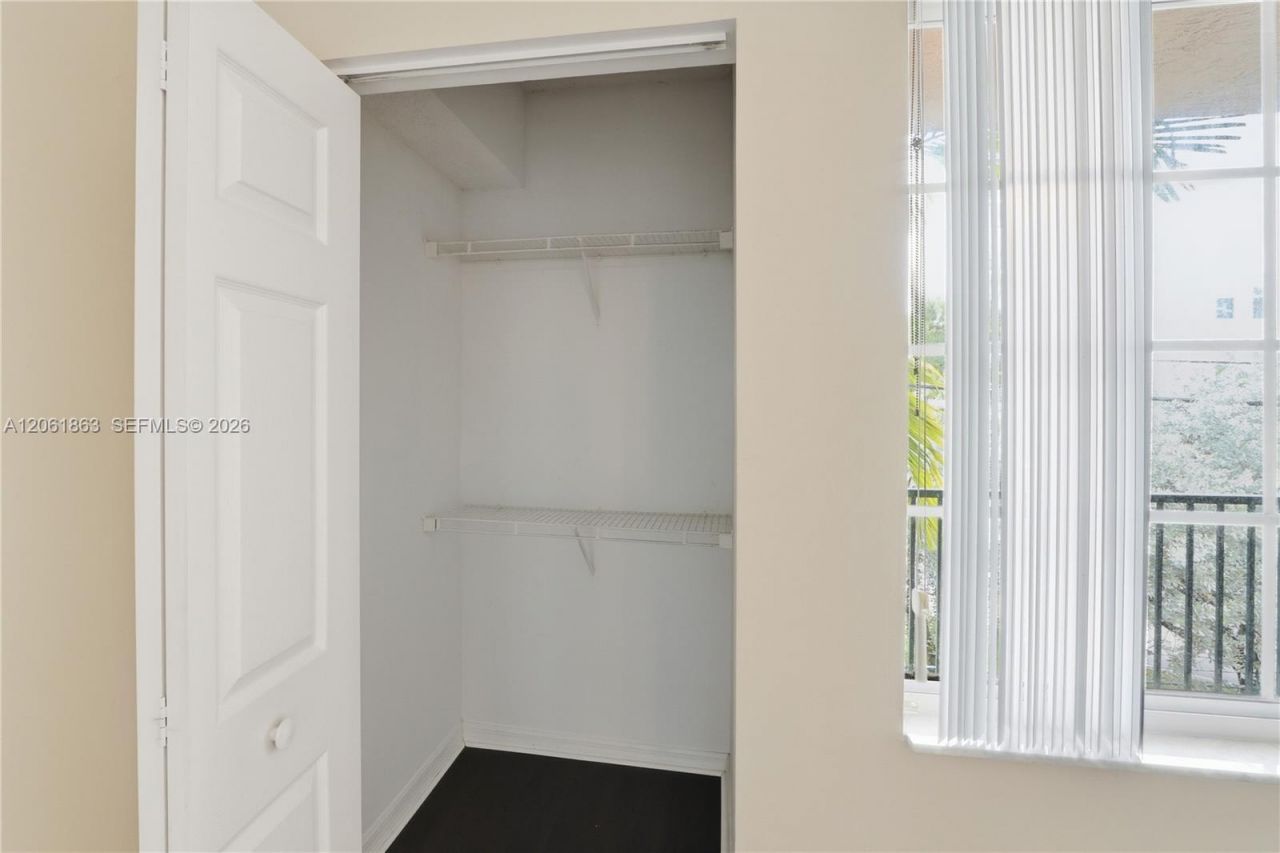2015 SE 10th Ave, Unit 130, Fort Lauderdale, FL 33316 Photo