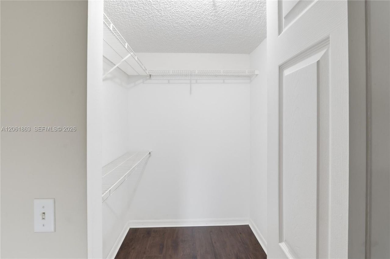 2015 SE 10th Ave, Unit 130, Fort Lauderdale, FL 33316 Photo