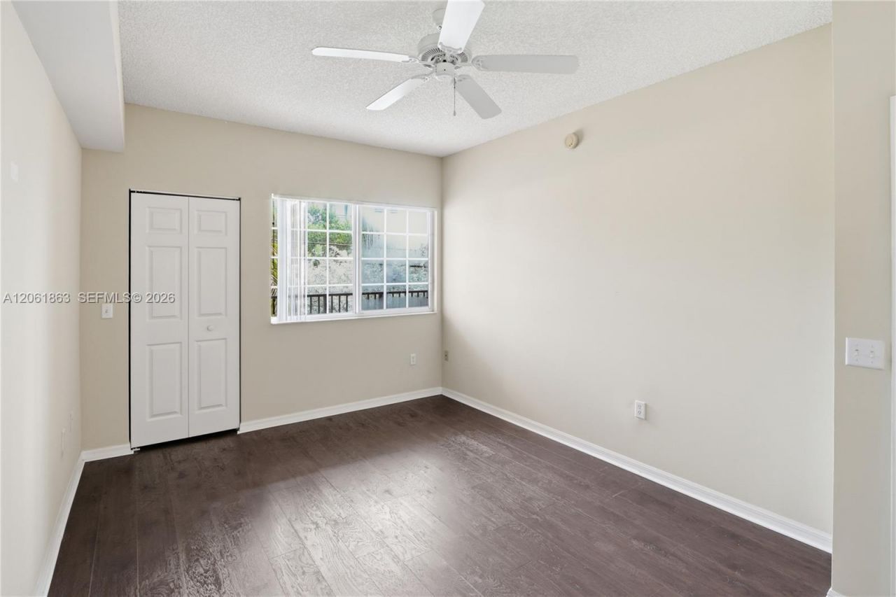 2015 SE 10th Ave, Unit 130, Fort Lauderdale, FL 33316 Photo
