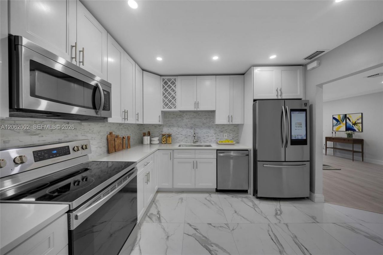 4300 NW 30th St , Unit 341, Coconut Creek, FL 33066 Photo
