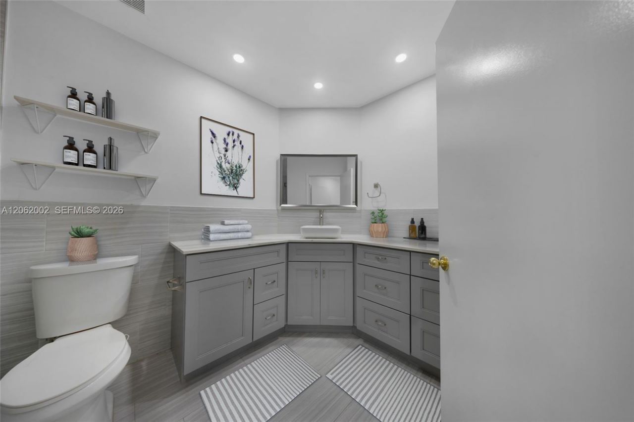 4300 NW 30th St , Unit 341, Coconut Creek, FL 33066 Photo