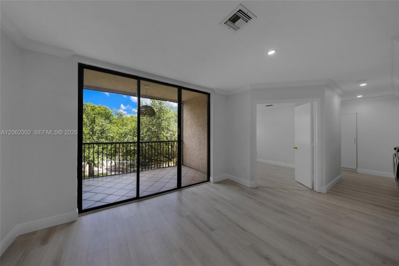 4300 NW 30th St , Unit 341, Coconut Creek, FL 33066 Photo