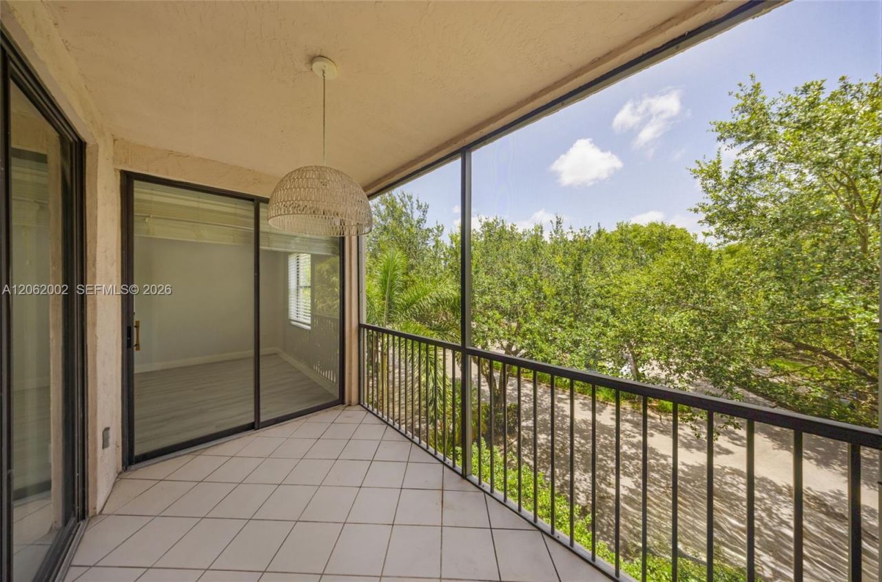 4300 NW 30th St , Unit 341, Coconut Creek, FL 33066 Photo