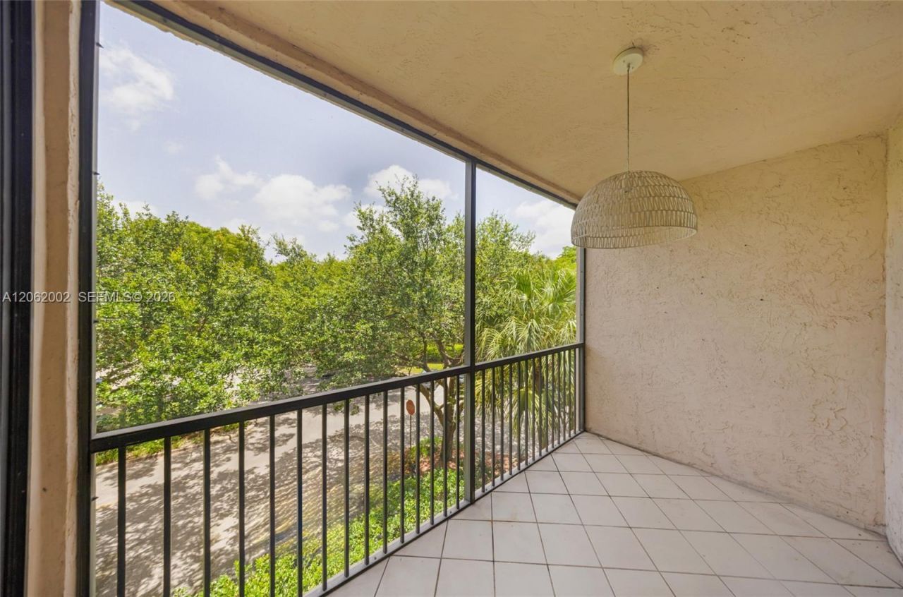 4300 NW 30th St , Unit 341, Coconut Creek, FL 33066 Photo