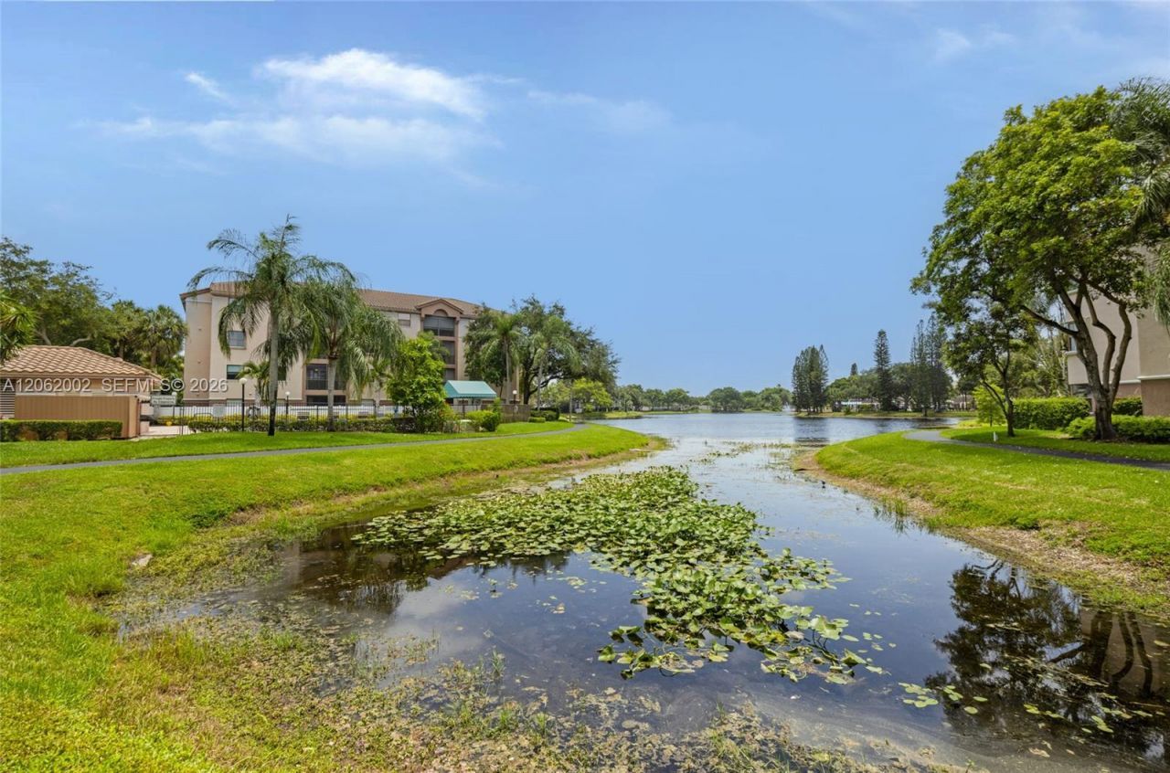 4300 NW 30th St , Unit 341, Coconut Creek, FL 33066 Photo