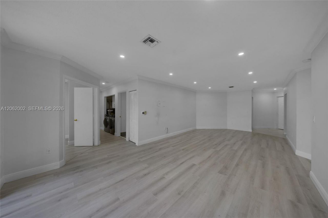 4300 NW 30th St , Unit 341, Coconut Creek, FL 33066 Photo