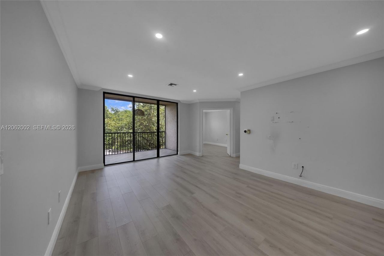 4300 NW 30th St , Unit 341, Coconut Creek, FL 33066 Photo