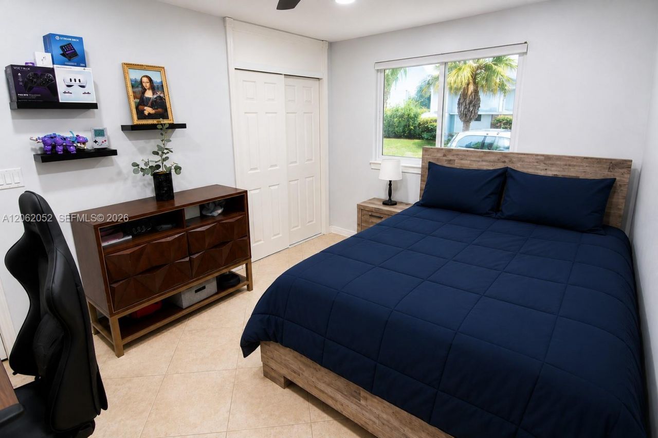2430 Sabal Palm Dr, Miramar, FL 33023 Photo