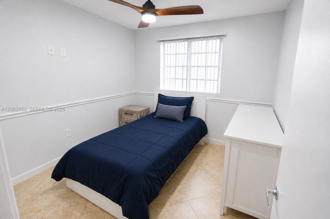 2430 Sabal Palm Dr, Miramar, FL 33023 Photo
