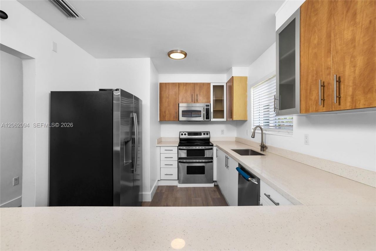 14120 NW 2nd Ave, Miami, FL 33168 Photo