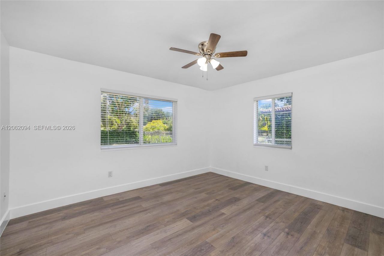 14120 NW 2nd Ave, Miami, FL 33168 Photo