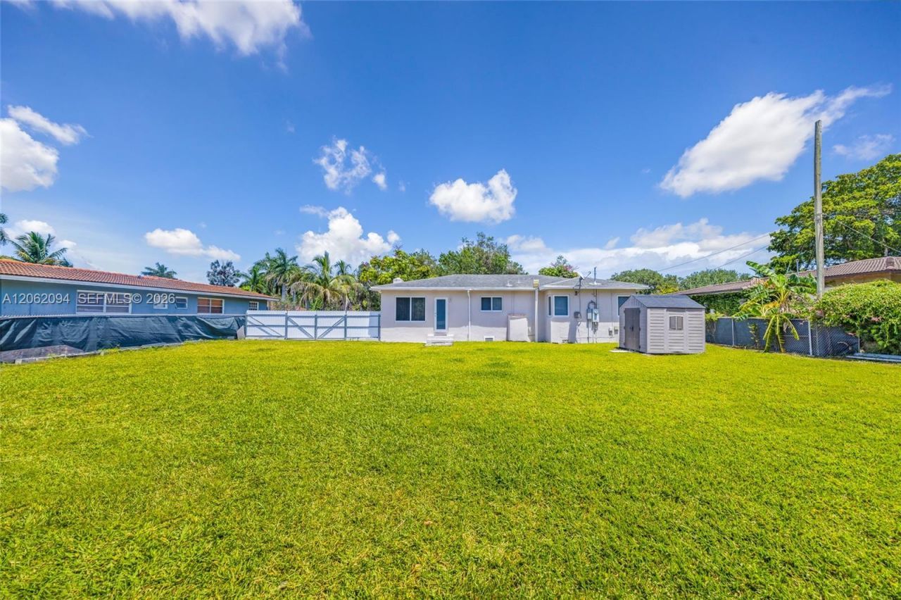 14120 NW 2nd Ave, Miami, FL 33168 Photo