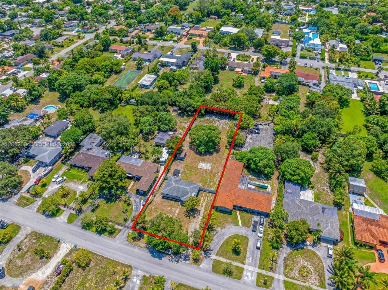 14120 NW 2nd Ave, Miami, FL 33168 Photo